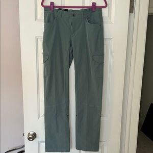 Kuhl Freeflex Roll-up Pants with Performance Fabric. 30” inseam